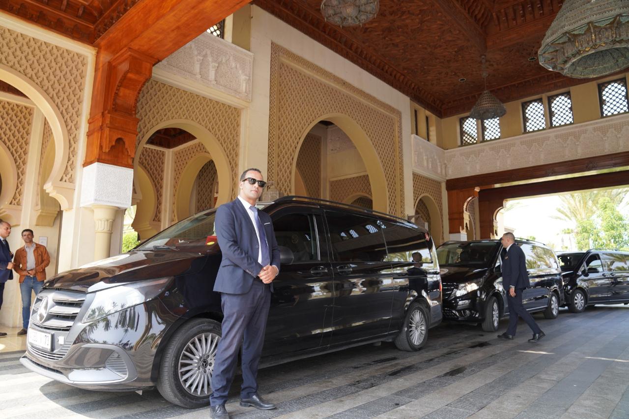 خدمات النقل السياحي